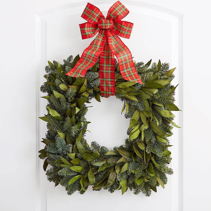 Fresh Bayleaf Christmas Wreath